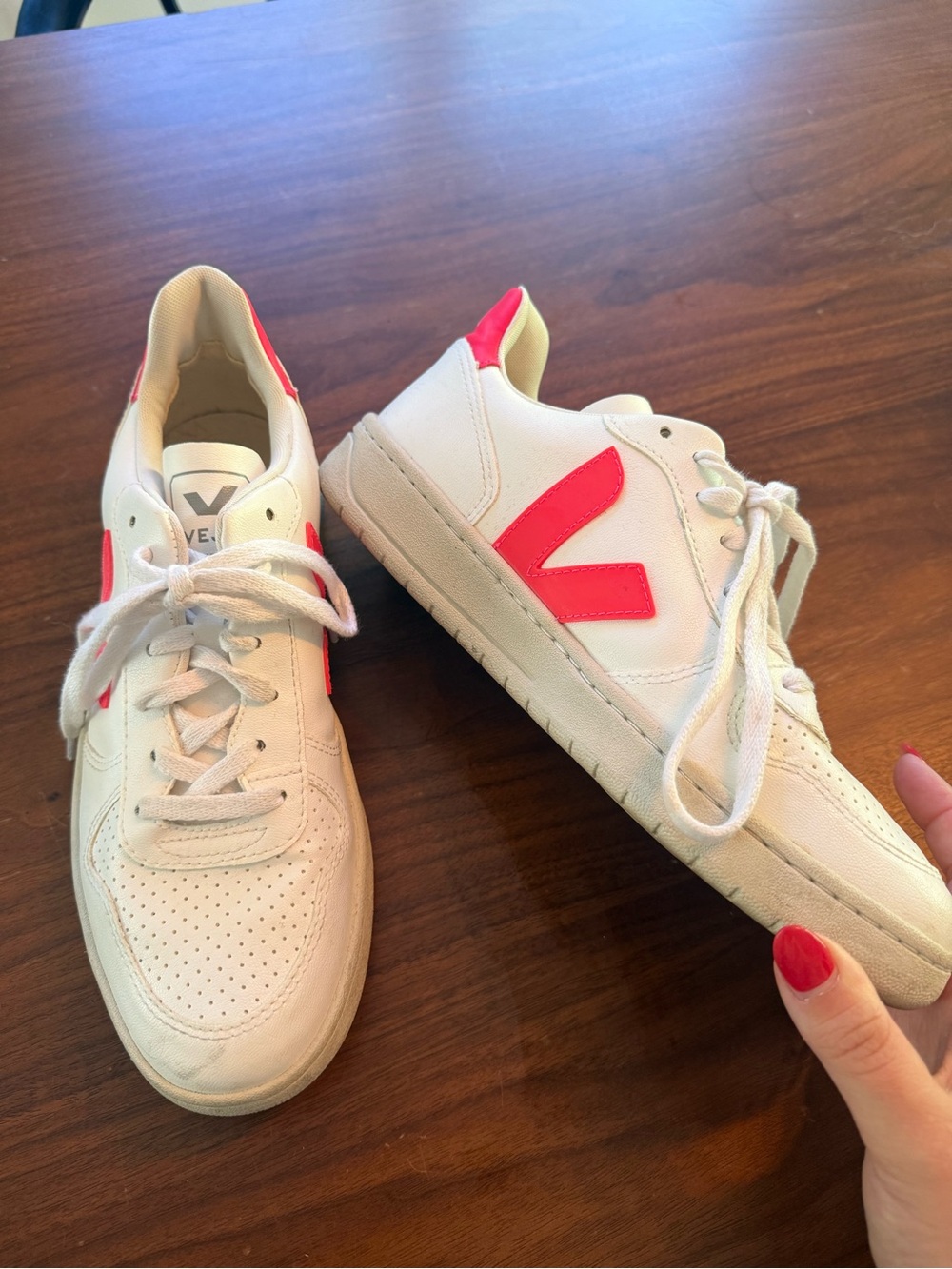 Veja White Low-Top Sneakers with Pink V Logo